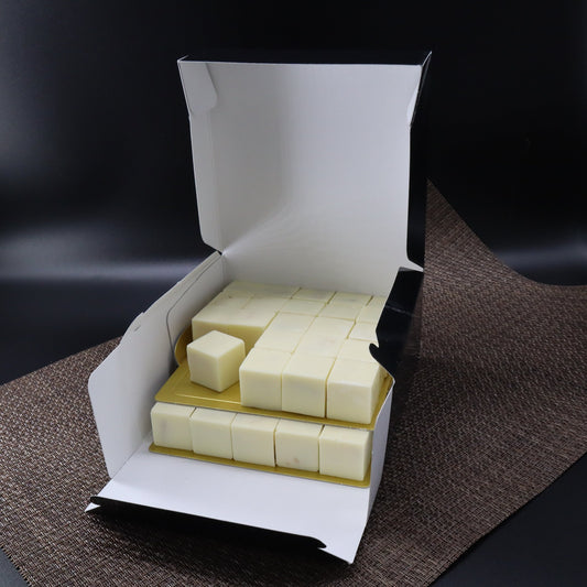 お絵描きピクセルチョコレート ホワイトチョコレート箱入り