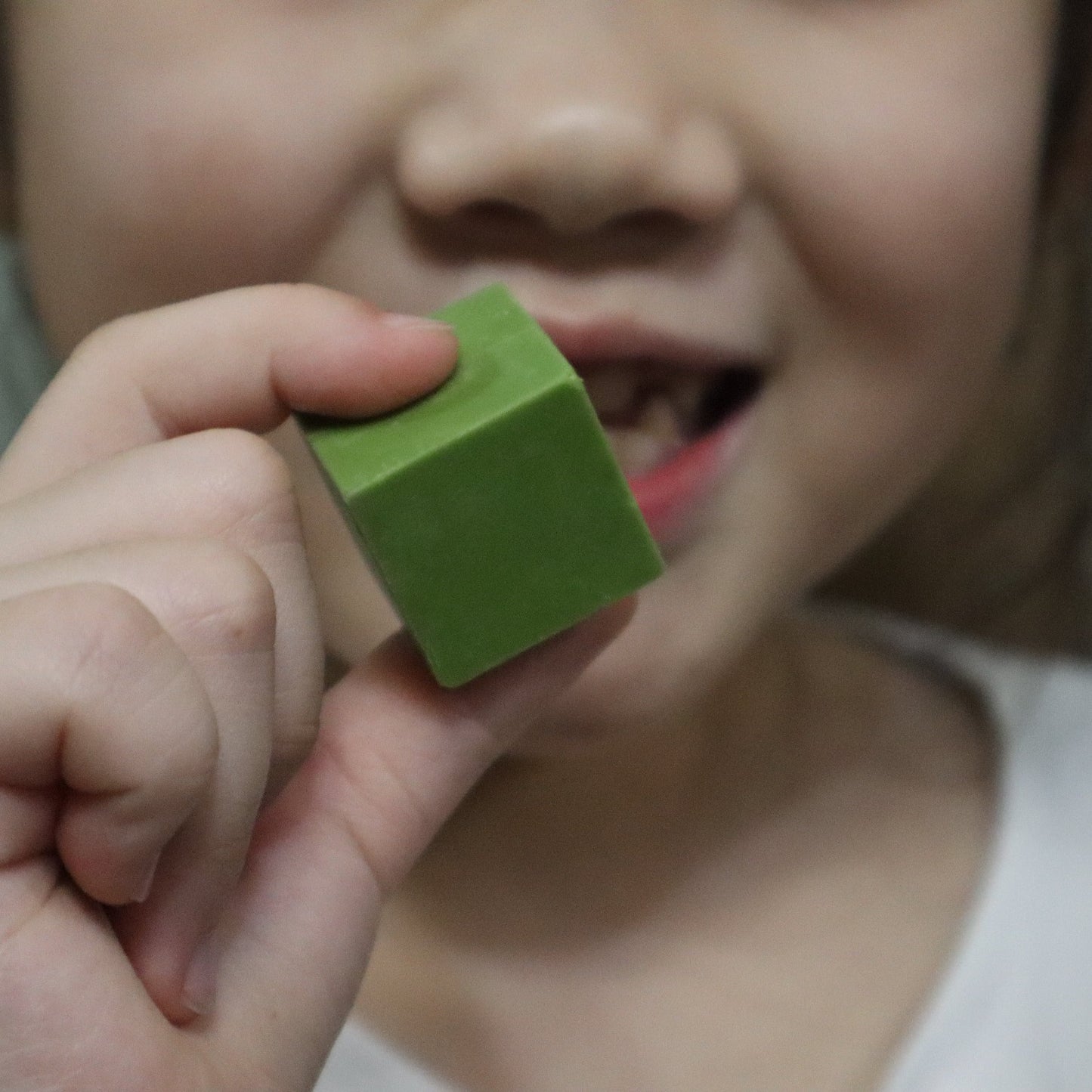 大人気のモースグリーン 抹茶チョコ