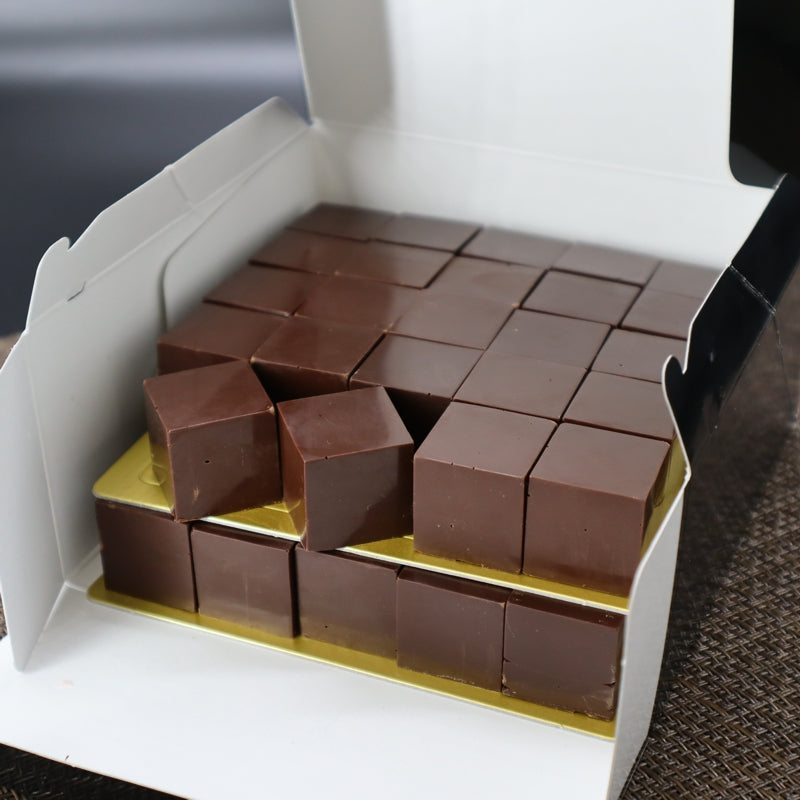 お絵描きピクセルチョコレートなんと900g! 朝日新聞Digitalで紹介されました