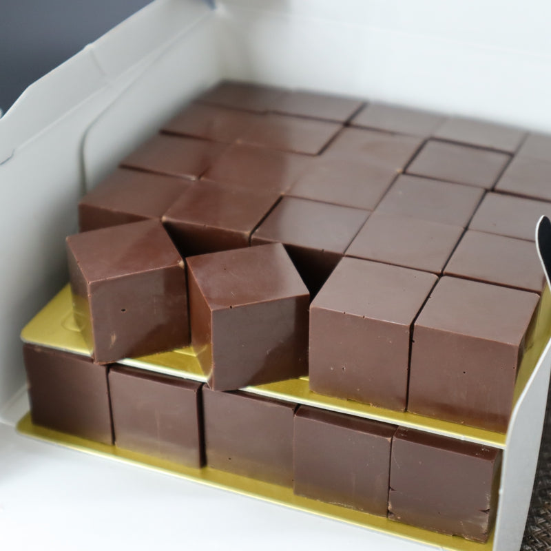 積み木なチョコラスク チョコレート味 なんと750g! 朝日新聞Digitalで紹介されました